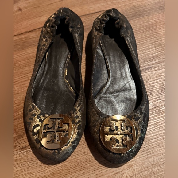 Tory Burch Womens Size 9 Leopard Animal Print Reva Gold Black Ballet Flats - Picture 1 of 5